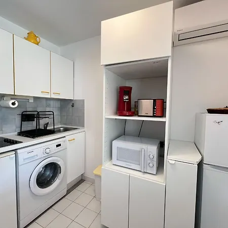 Appartement Sol-y-days Sables Or, Vue Sur Piscine La Grande-Motte